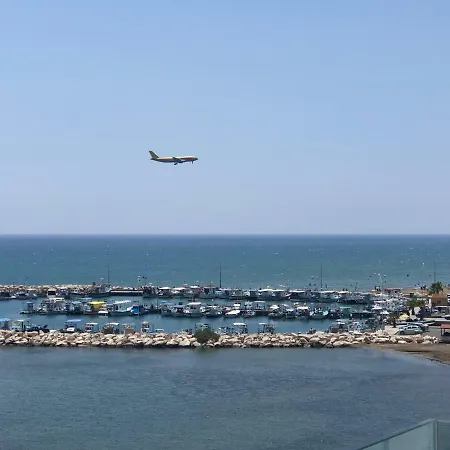 Blue View 402 Apartment Larnaca